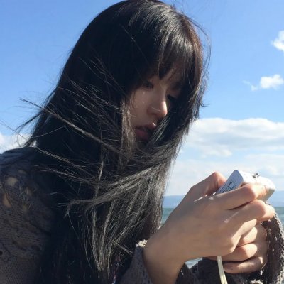 为黛茜小姐开车